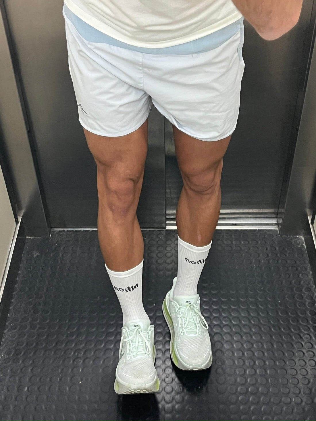 Evita rozaduras y ampollas al correr con calcetines técnicos de dedos